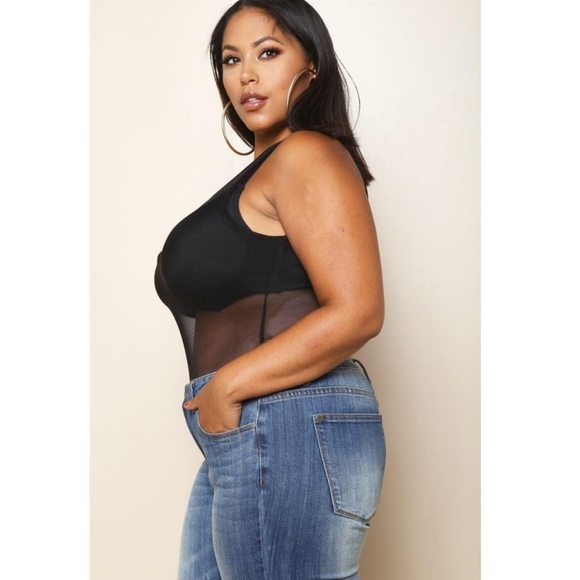 🎉HP🎉🆕🌸 Sleeveless Stretch Mesh Bodysuit - Picture 5 of 6